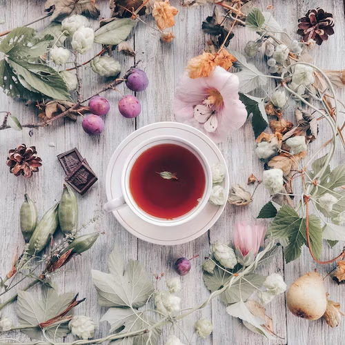 Photo of Hibiscus tea and decorations.